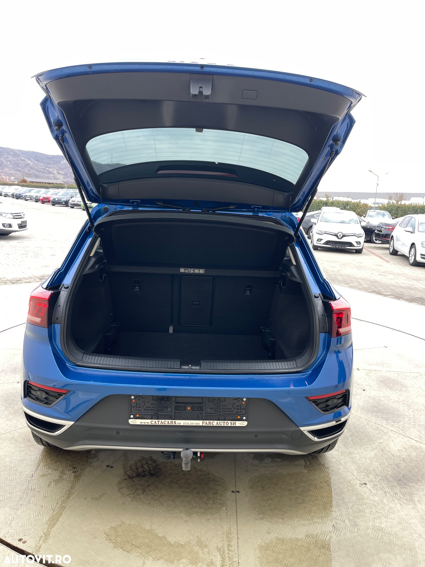 Volkswagen T-ROC 2.0 TDI DSG Sport - 25