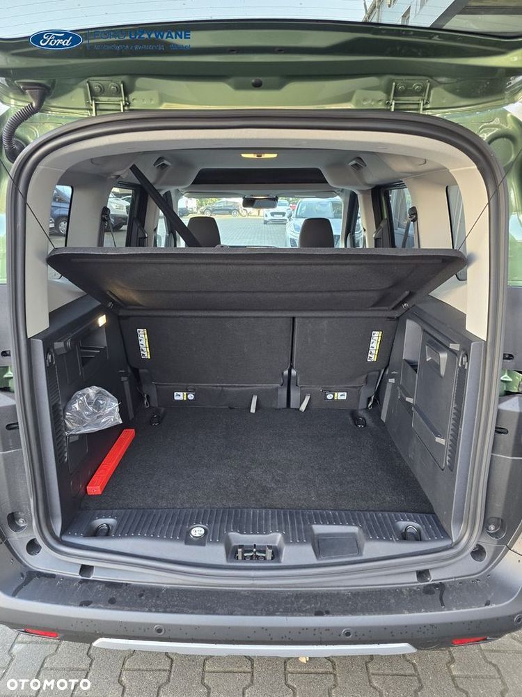 Ford Tourneo Courier - 9