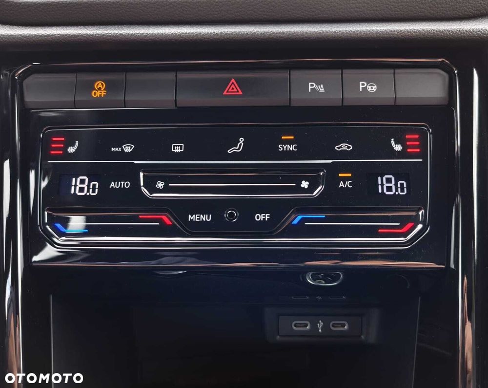 Volkswagen T-Roc 1.5 TSI R-Line DSG - 27