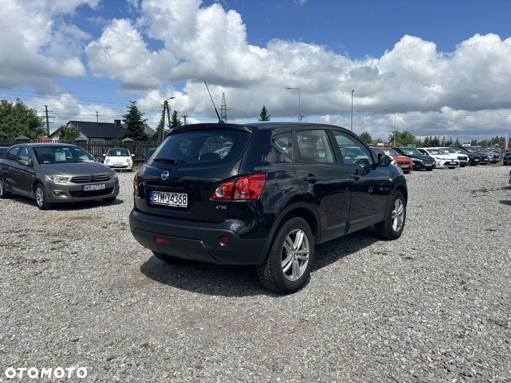 Nissan Qashqai - 11