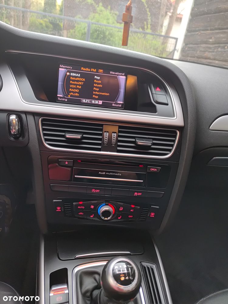 Audi A4 Avant 2.0 TDI ultra - 10