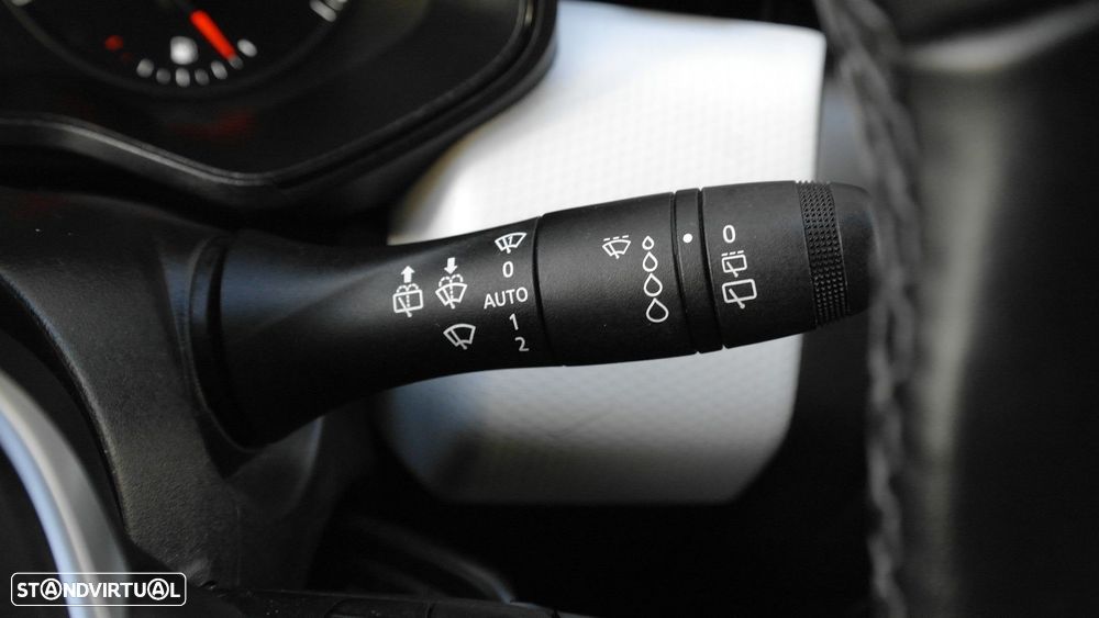 Renault Clio 1.0 TCe Limited - 48