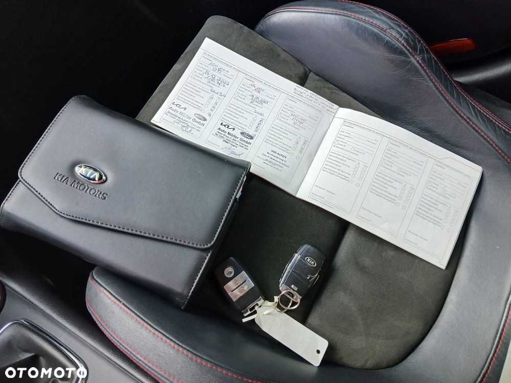 Kia Ceed 1.6 T-GDI GT - 26