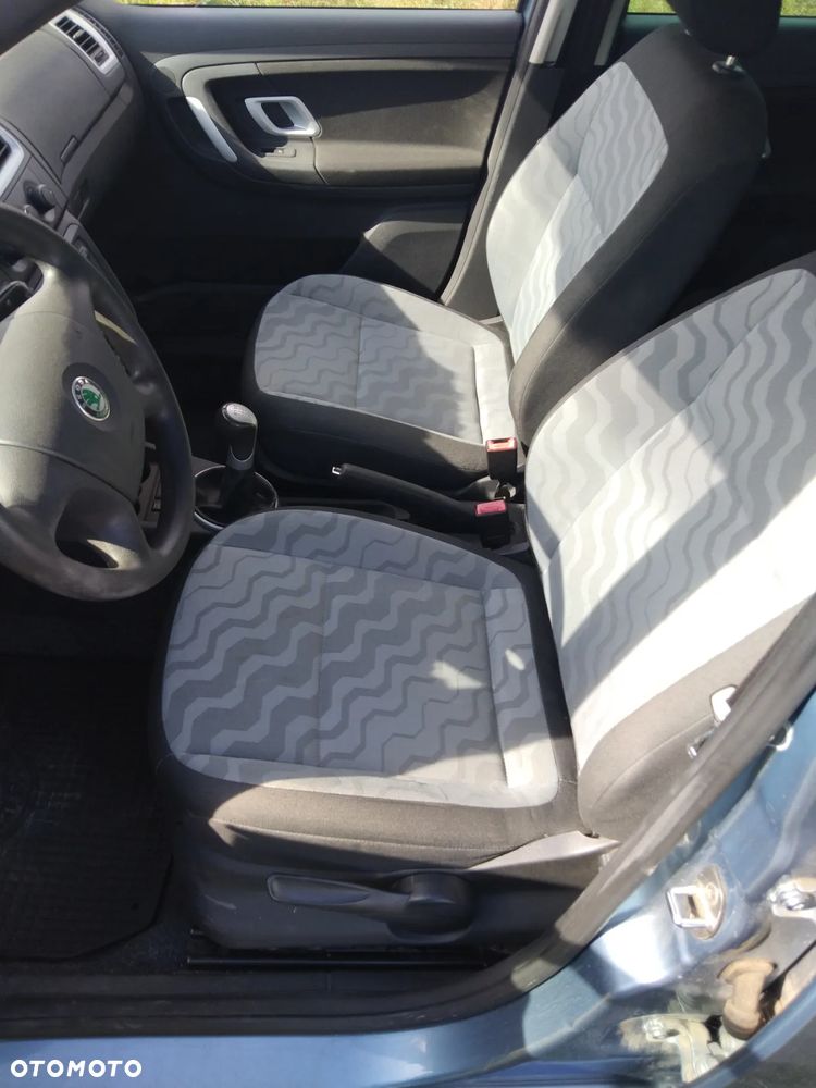 Skoda Fabia 1.4 16V Active - 12
