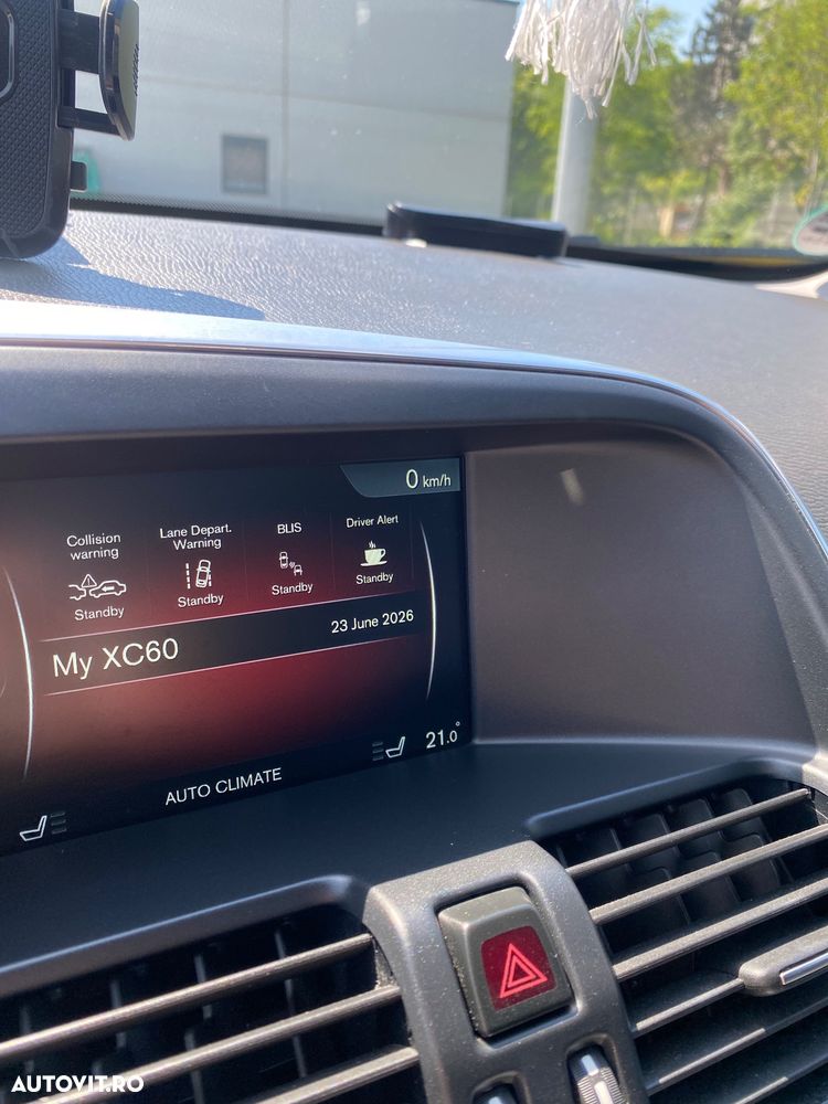 Volvo XC 60 D5AWD Summum - 13