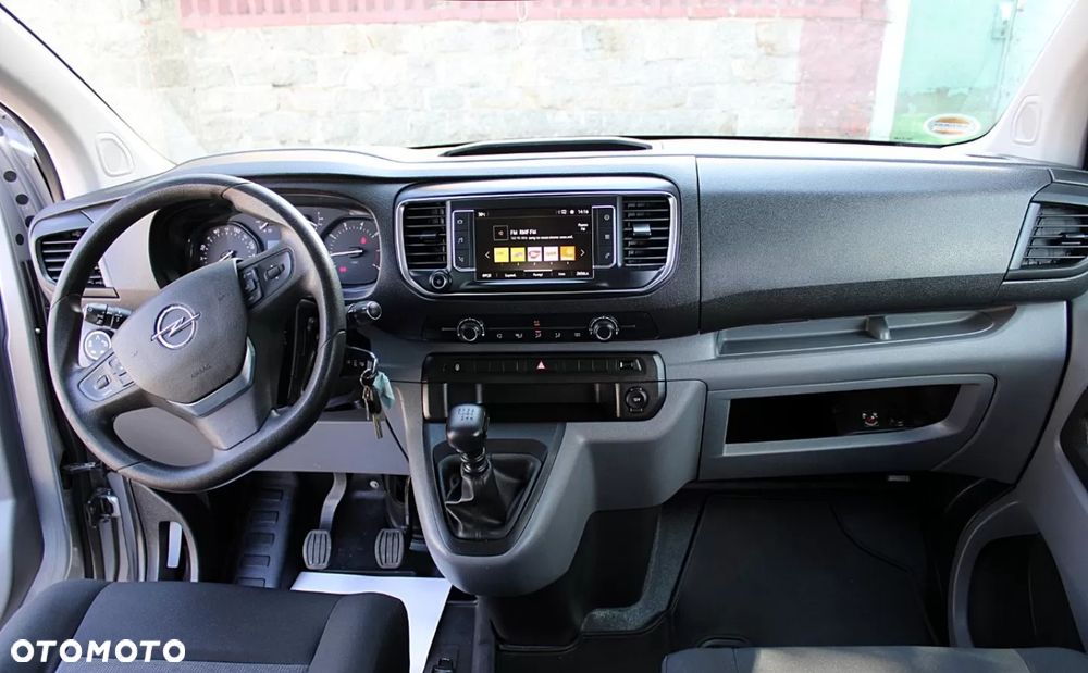 Opel Vivaro - 14