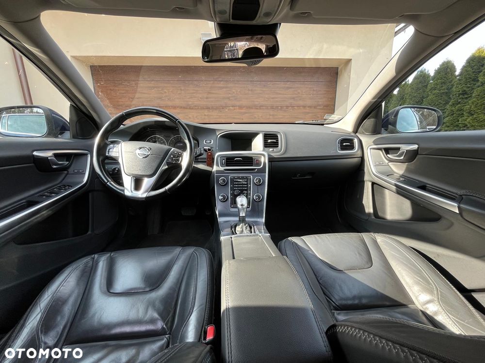 Volvo V60 - 5