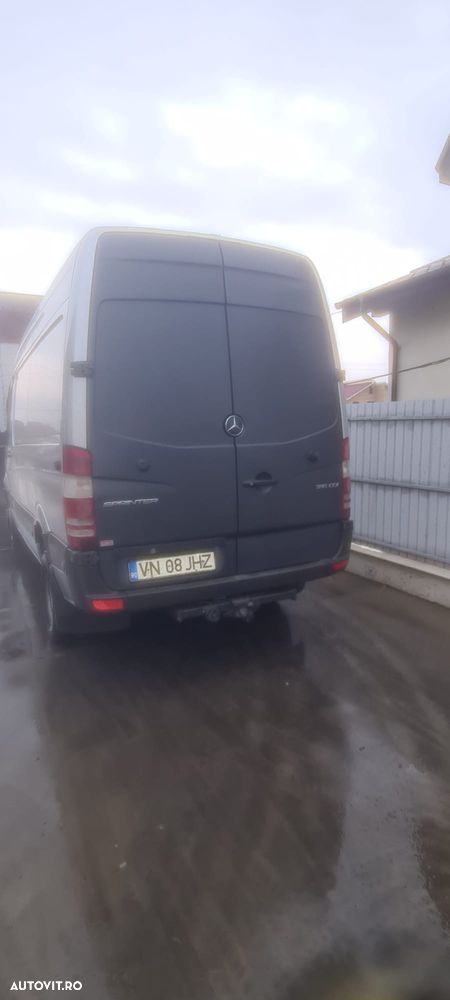Mercedes-Benz Sprinter - 6
