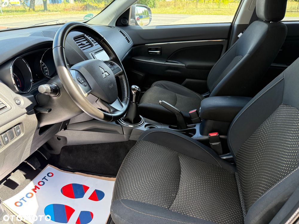 Mitsubishi ASX - 14