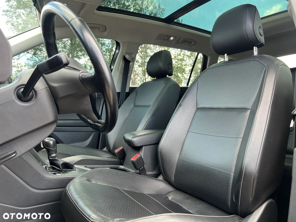 Volkswagen Tiguan Allspace - 14