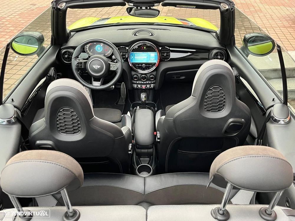 MINI 3 Portas - 29