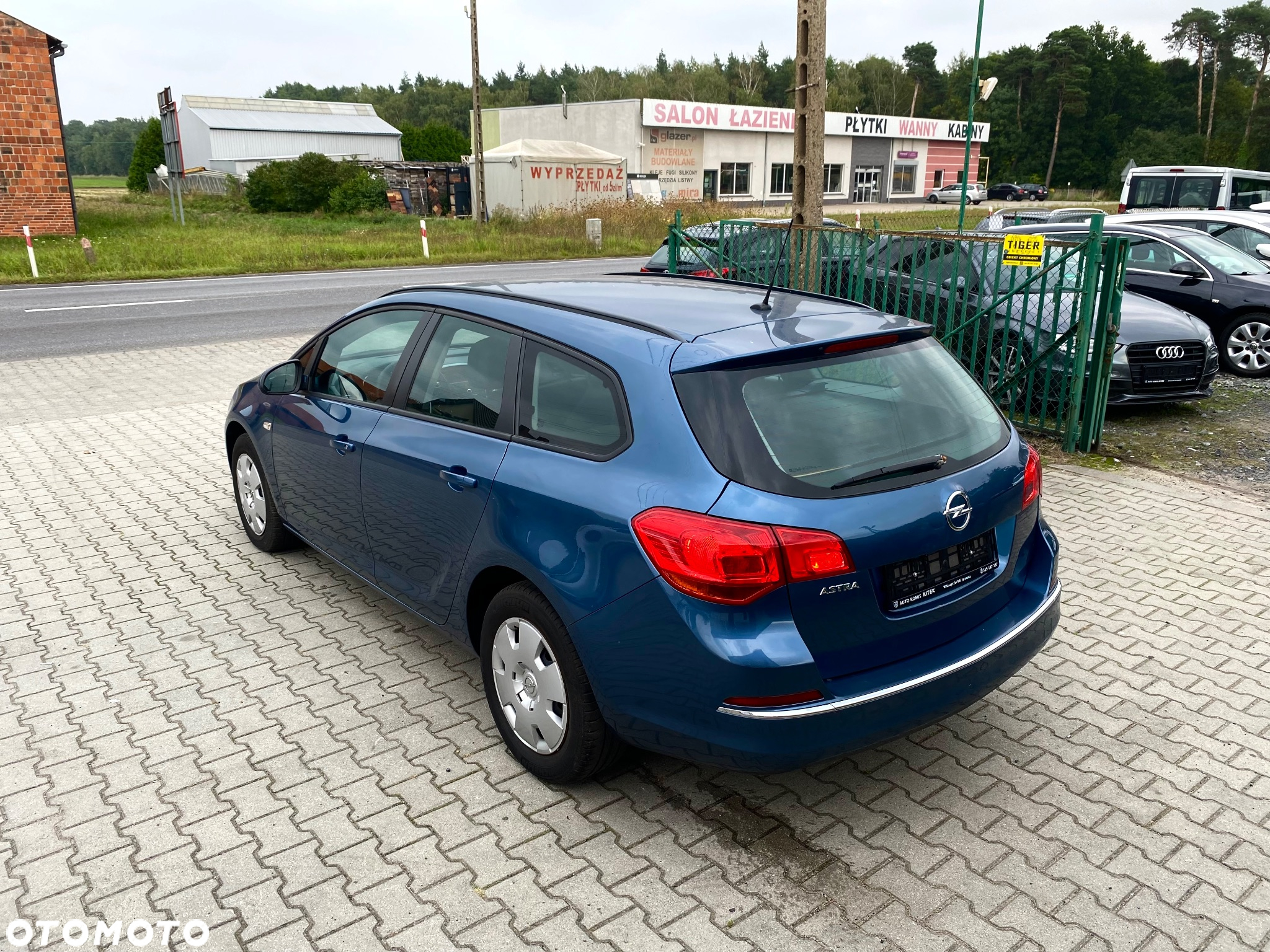 Opel Astra - 35