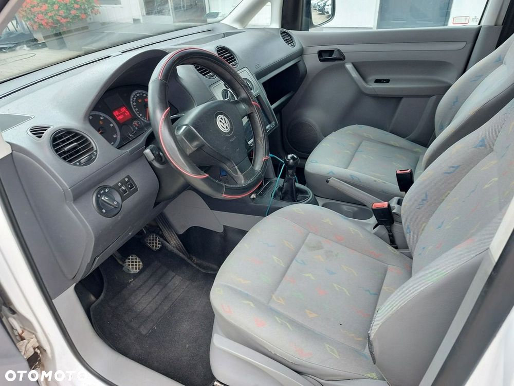 Volkswagen Caddy - 15