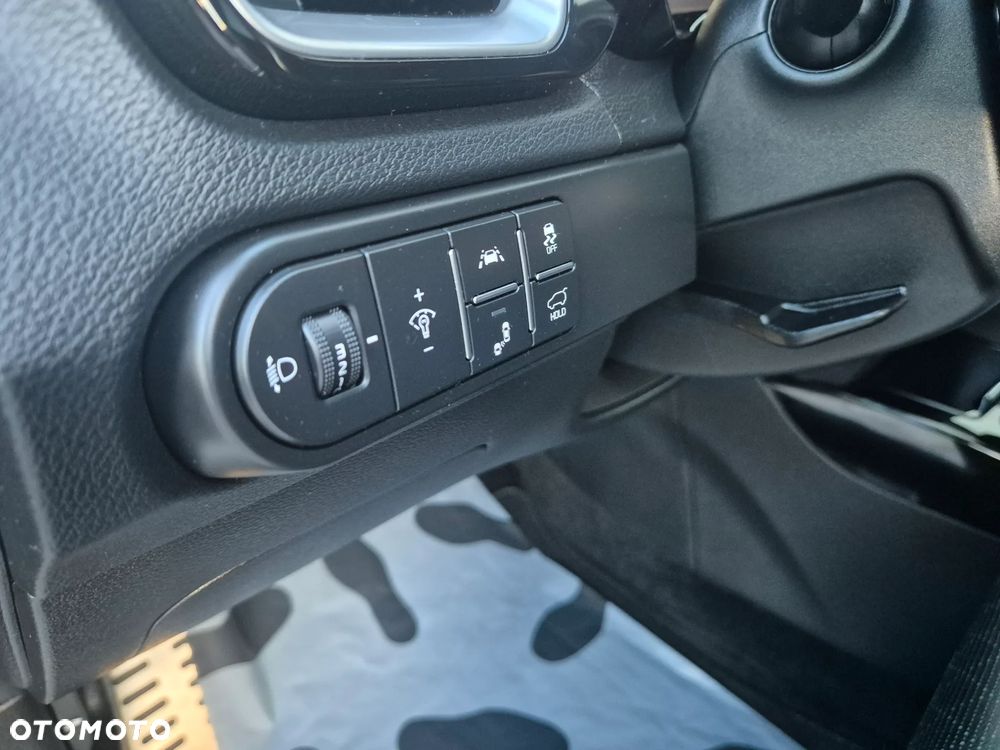 Kia XCeed 1.4 T-GDI OPF DCT7 PLATINUM EDITION - 19