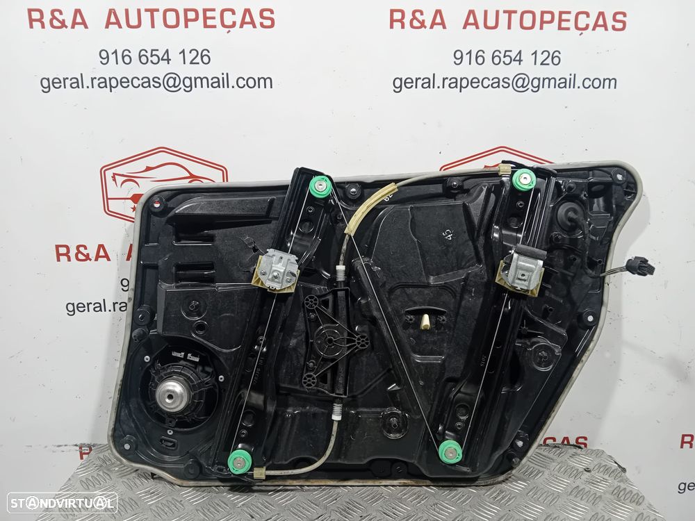 Elevador de Vidro Porta Frente Esquerdo Mercedes Class A W176 A1669004102 A2C7411690300 Original - 1