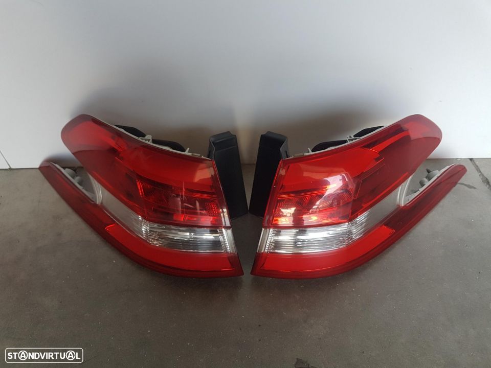 Farolins Peugeot 308 Sw 2014 - 1