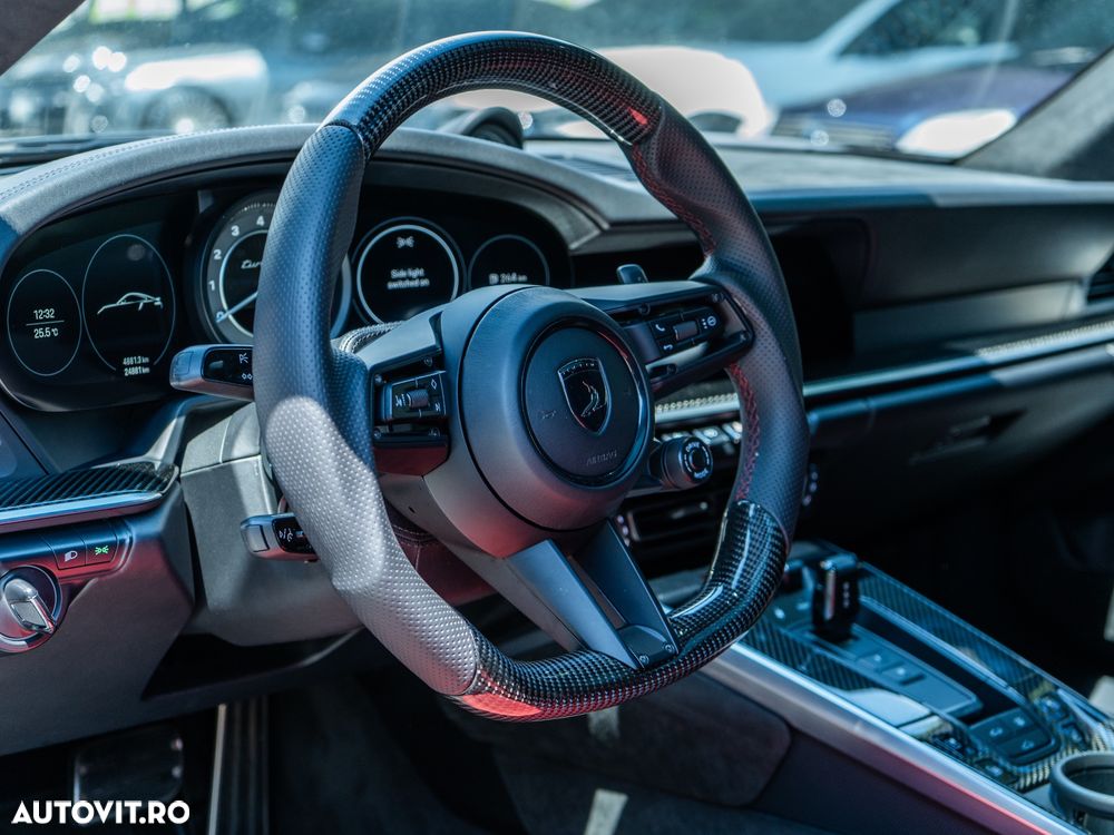 Porsche 911 911Turbo S - 33