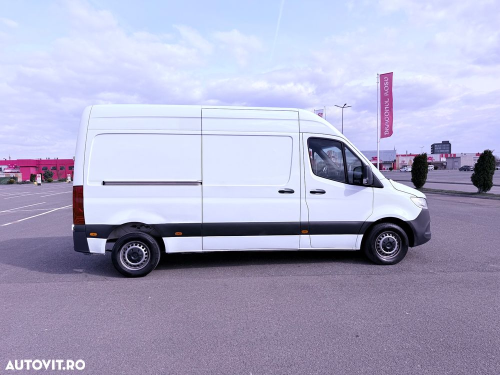 Mercedes-Benz Sprinter (BlueTec) 906.233 BlueEFFICIENCY - 13
