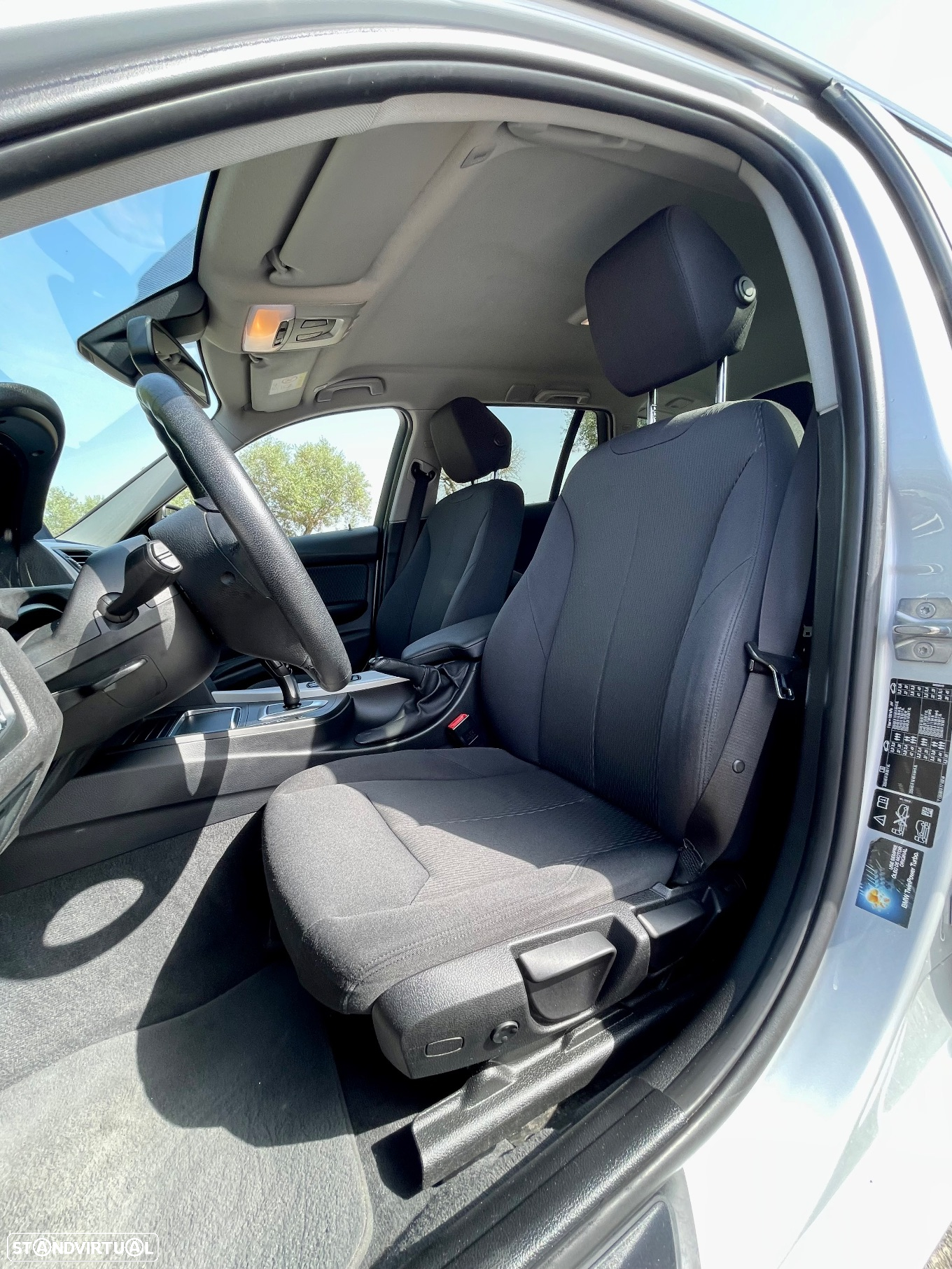 BMW 320 d Touring xDrive Auto - 13