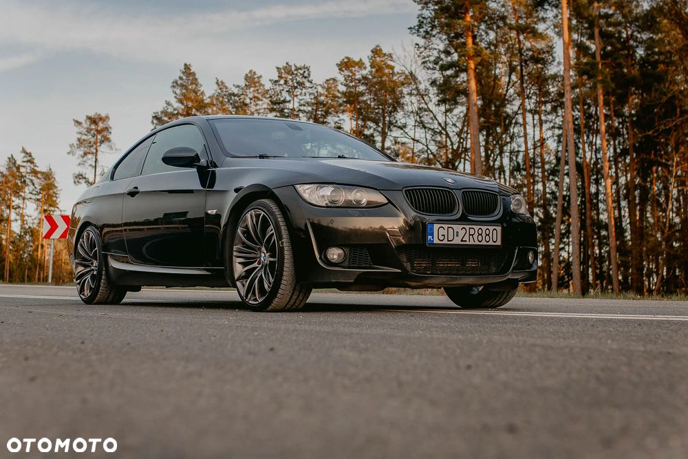 BMW Seria 3 330d - 23