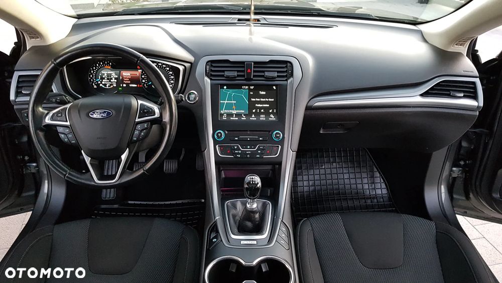 Ford Mondeo 1.5 EcoBoost Titanium - 24