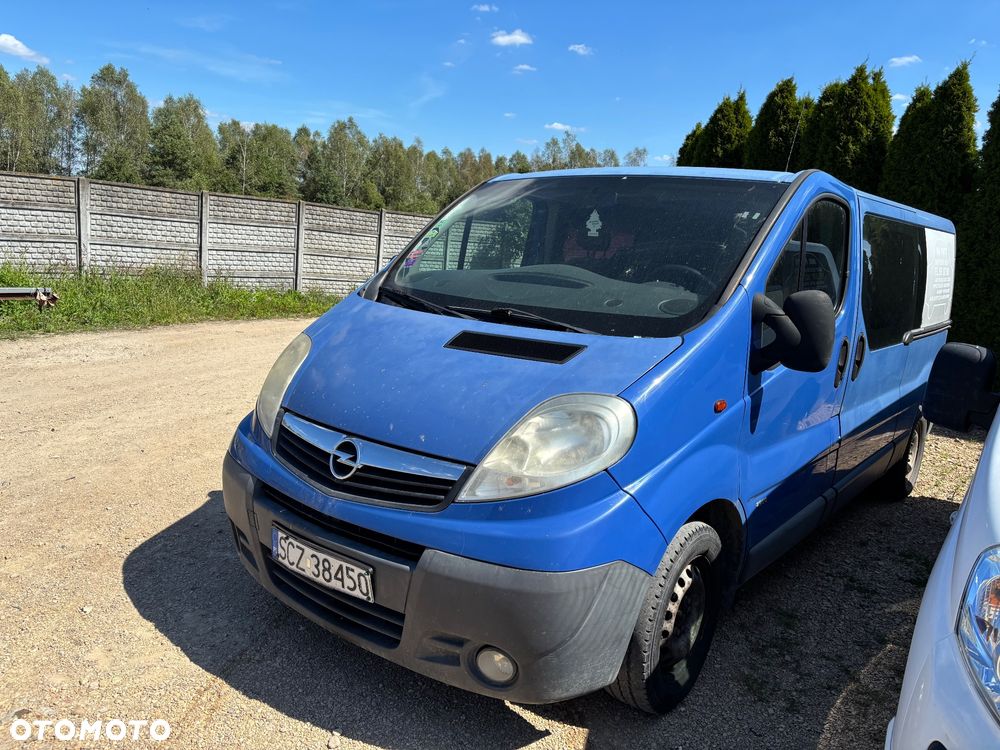 Opel Vivaro - 1