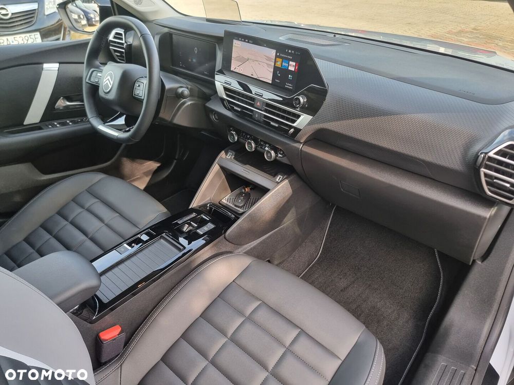 Citroën C4X 1.2 mHEV Max eDCT6 - 17