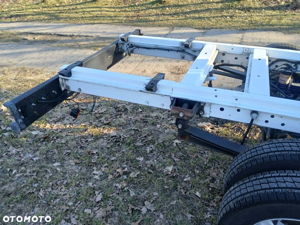 Ford Transit 460M - 7