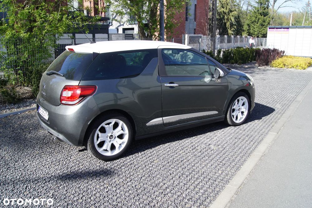 Citroën DS3 e-HDi 110 FAP SportChic - 3