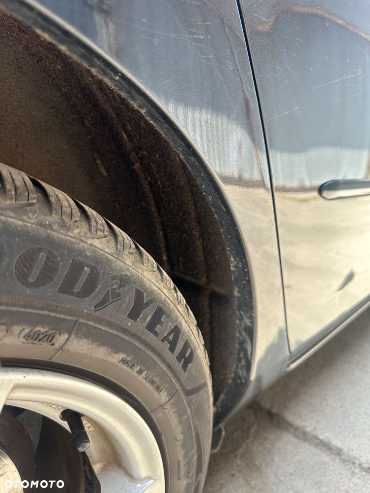 Mazda 3 1.6 Comfort - 17