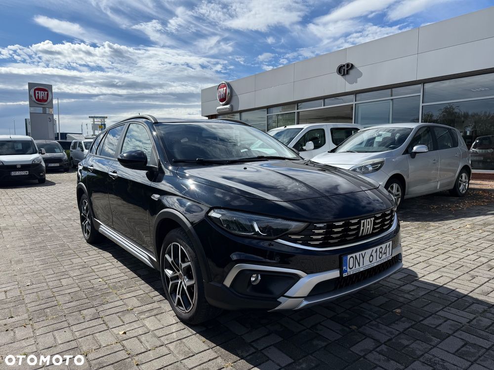 Fiat Tipo Kombi 1.5 GSE Hybrid Cross - 3