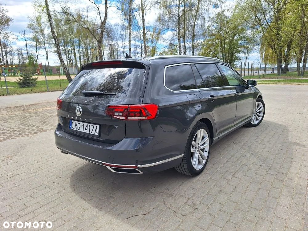 Volkswagen Passat 2.0 TDI SCR DSG Elegance - 4