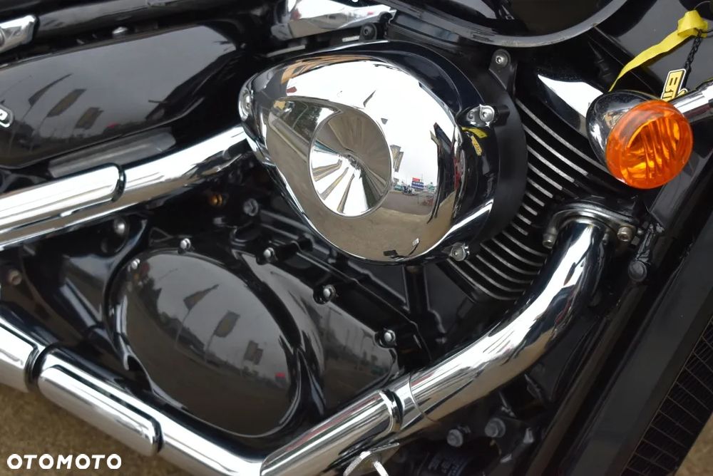 Suzuki Intruder - 36