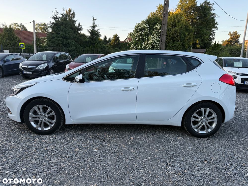 Kia Ceed 1.6 GDI L - 8