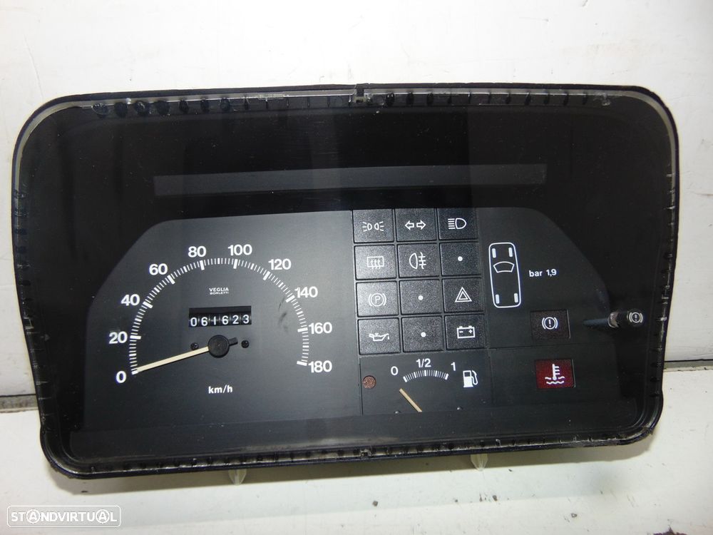 Fiat Uno conta kilómetros/Comandos luzes - 2