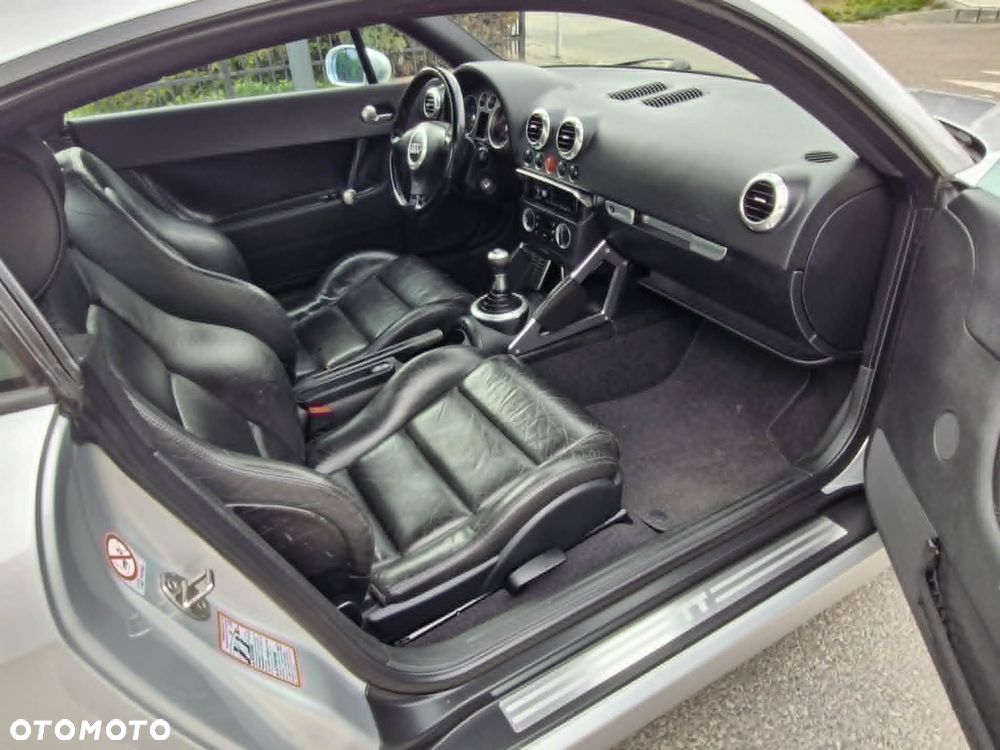 Audi TT Coupé 1.8 T - 9