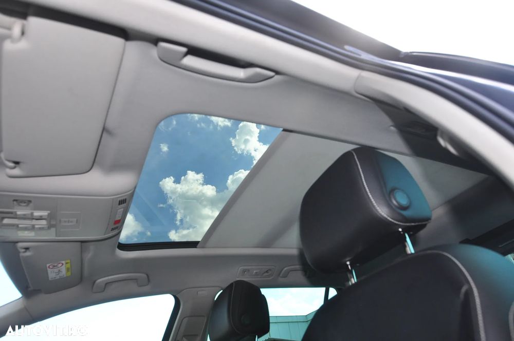 Volkswagen Passat 2.0 TDI SCR DSG Business - 24