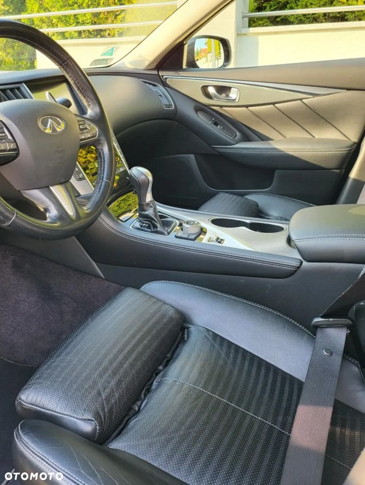 Infiniti Q50 Q50(S) 2.2d Sport Tech - 8