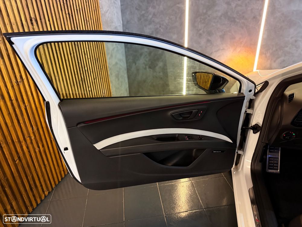 SEAT Leon SC 2.0 TSI S&S DSG Cupra 280 - 19