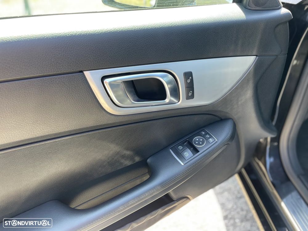 Mercedes-Benz SLK 200 (BlueEFFICIENCY) 7G-TRONIC — fotografia 19