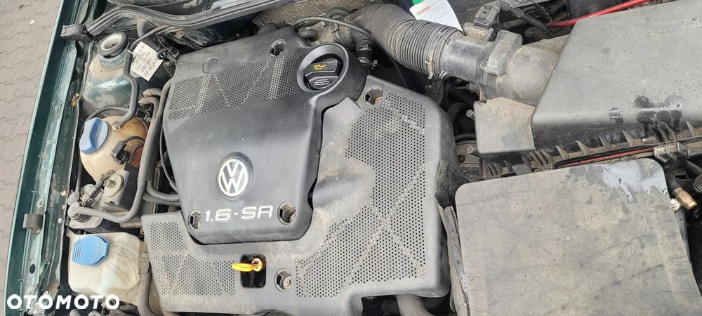Silnik Słupek  Volkswagen  Bora 1,6 SR - 1