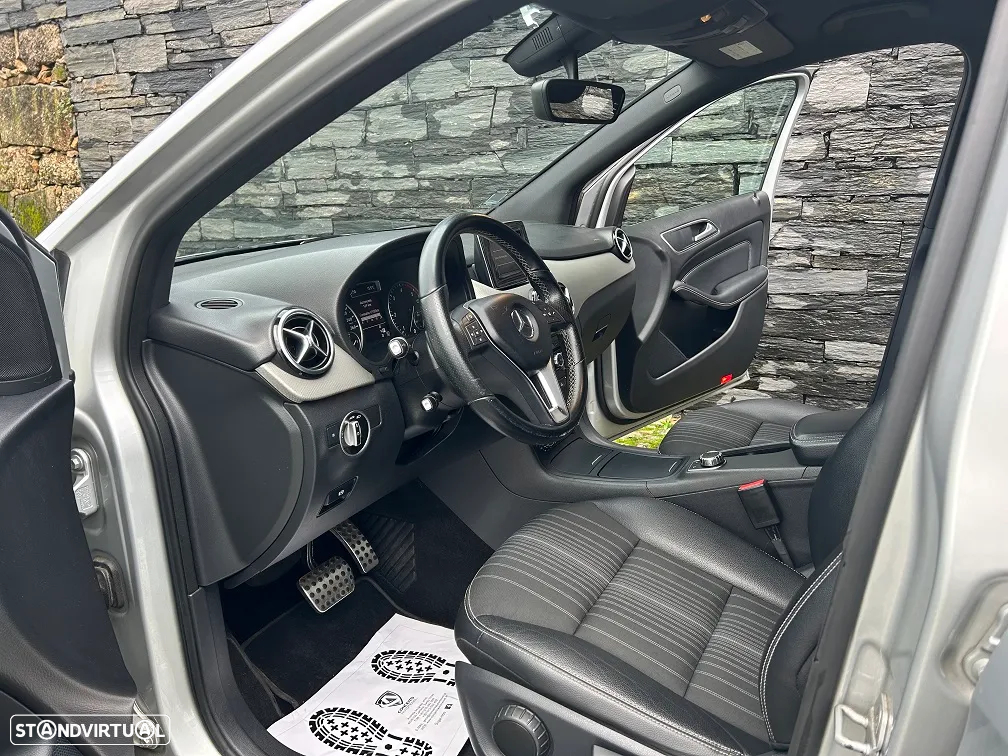 Mercedes-Benz B 200 CDi BlueEfficiency Aut. - 12