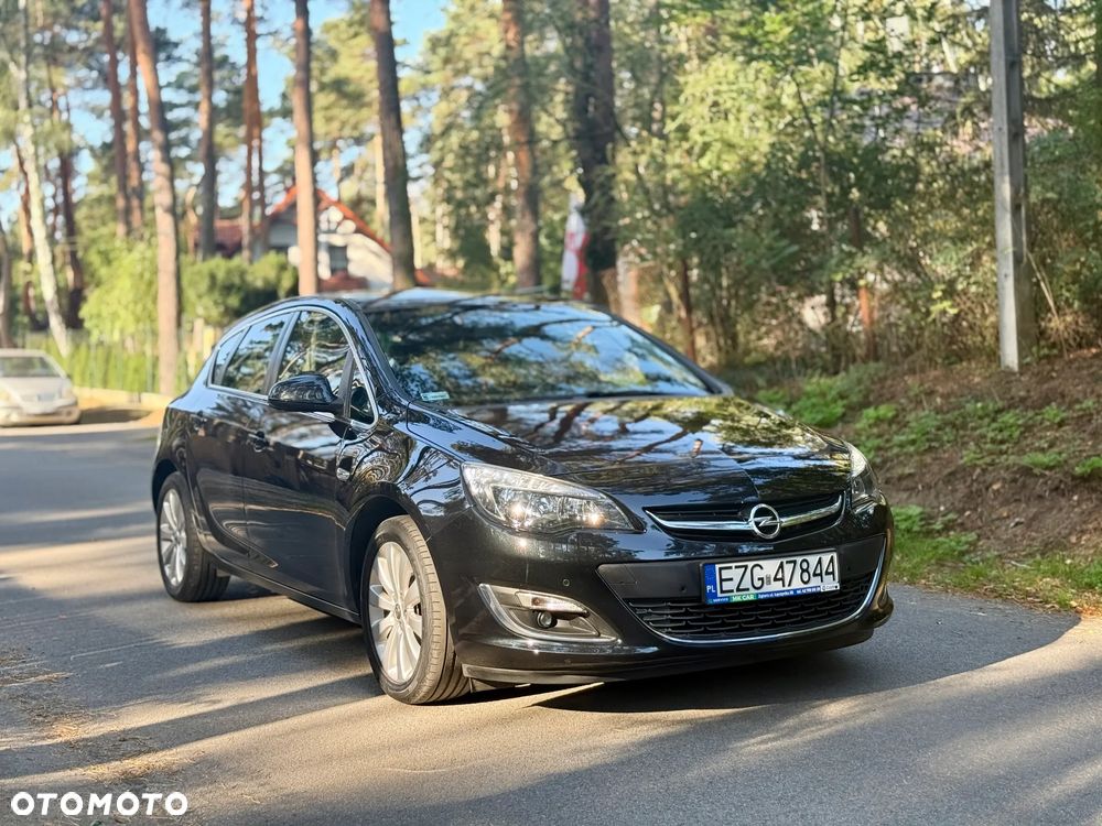 Opel Astra 1.4 T Cosmo - 2
