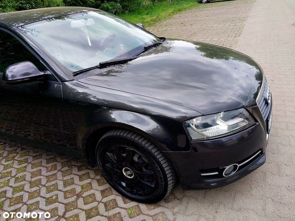 Audi A3 Sportback - 3