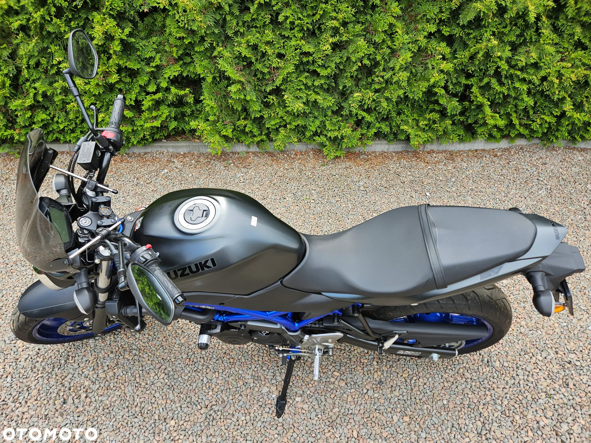 Suzuki SV - 9