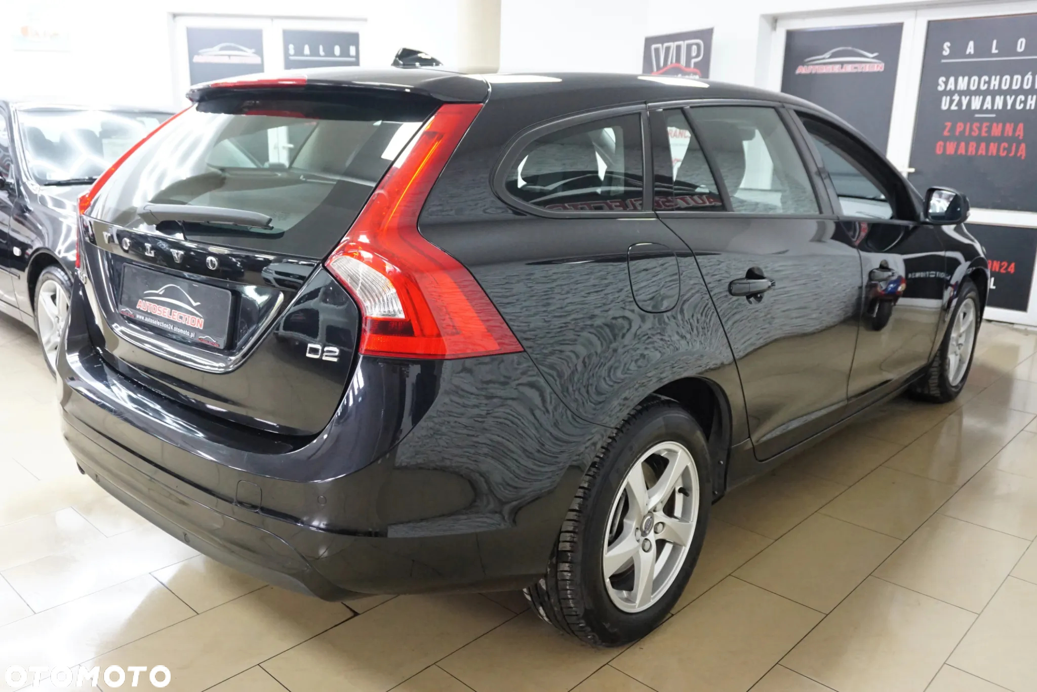 Volvo V60 D2 Kinetic - 10