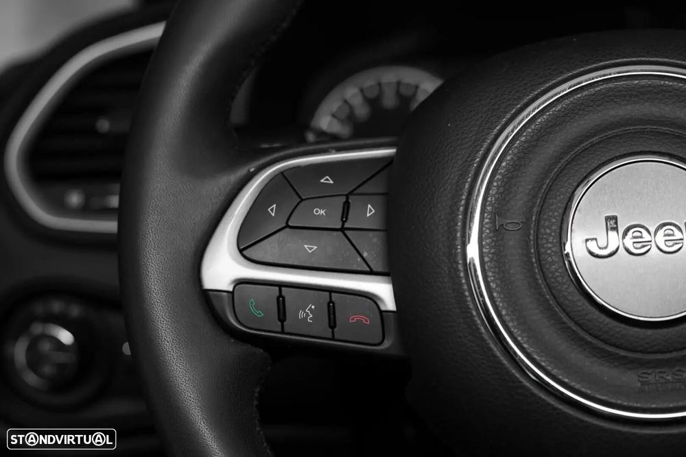 Jeep Renegade - 23