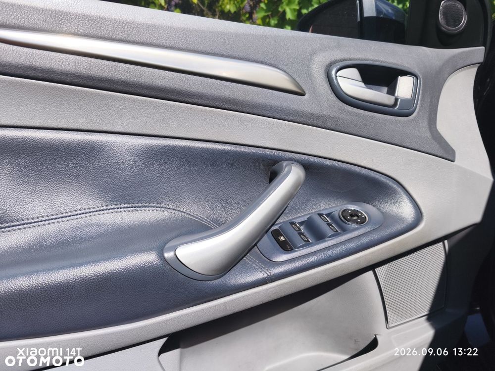 Ford Mondeo - 8