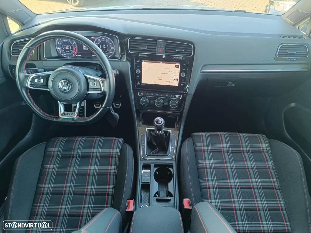 VW Golf 2.0 TSi GTi Performance - 12