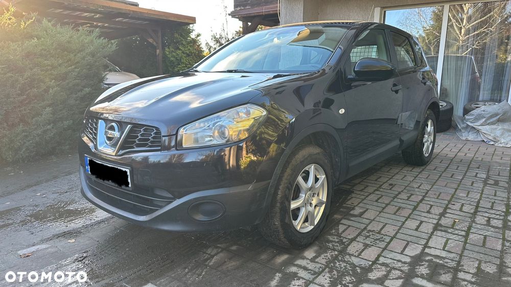 Nissan Qashqai - 1
